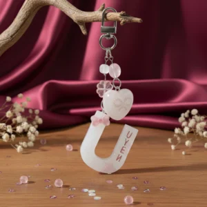 Móc Khóa Resin Chữ Cái Thiết Kế Theo Tên Riêng, Tone Trắng Hồng Pastel Phối Charm Trái Tim & Nơ Dễ Thương - Sola Resin