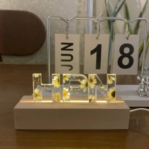 Đèn LED chữ cái Resin – Đèn ngủ decor tên theo yêu cầu – Quà tặng sinh nhật, 8/3, Valentine độc đáo